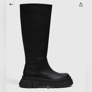 Pull&Bear Knee High Chunky Flat Boot
